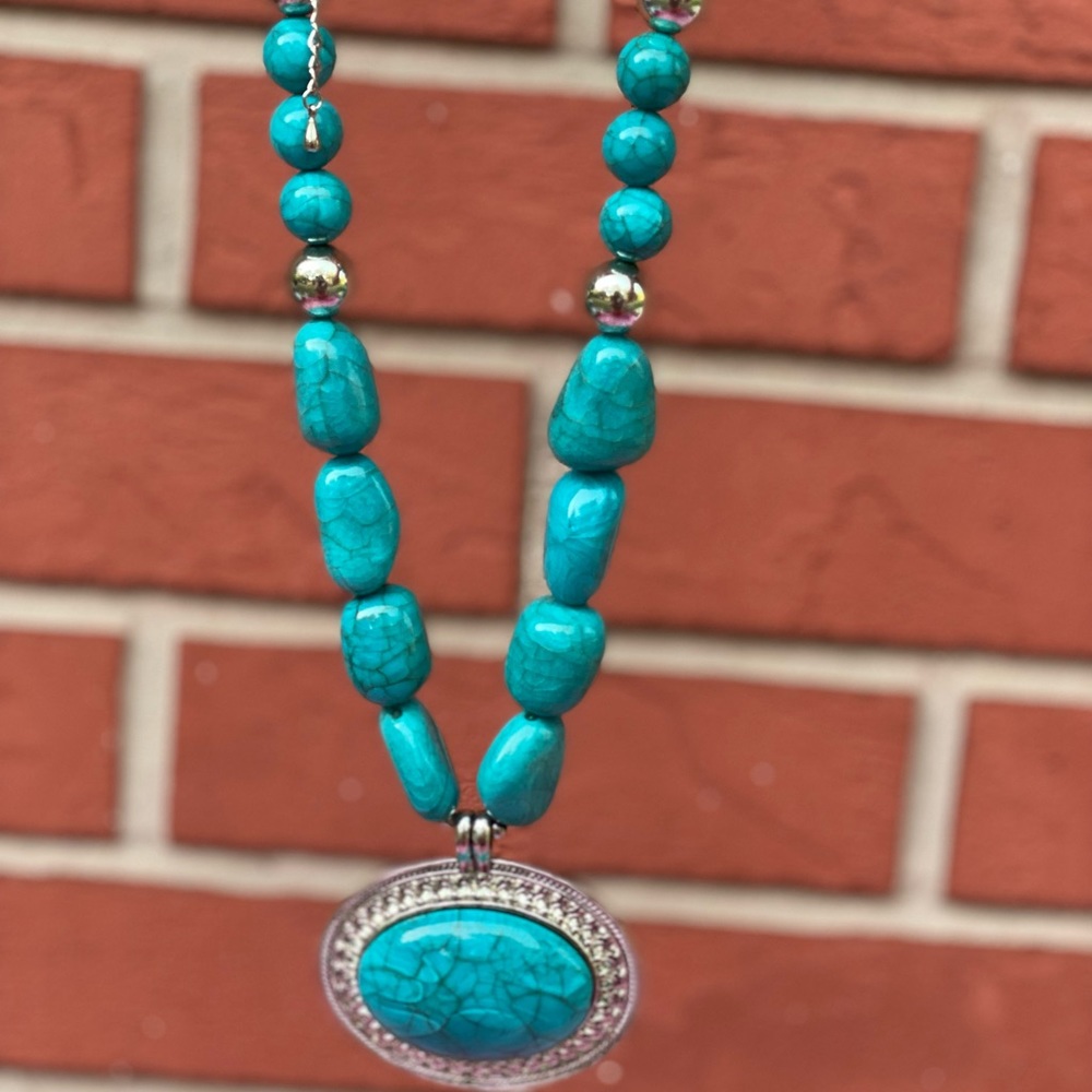 Turquoise country western vintage style costume jewelry